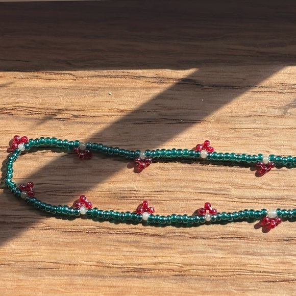 Handmade Green Beaded Necklace with Pink Accents - Picture 4 of 5